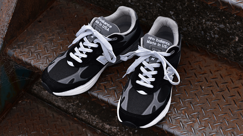 NewBalanceの993とは